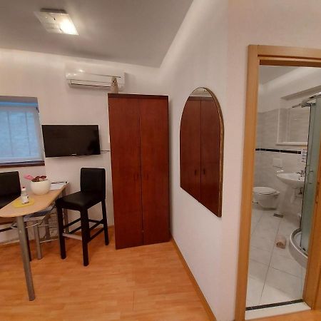 Guesthouse Boris Labin  Exterior foto