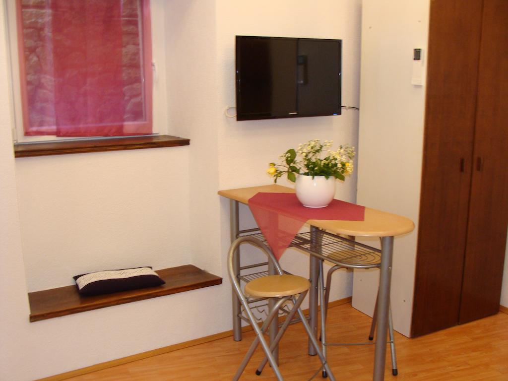 Guesthouse Boris Labin  Habitación foto