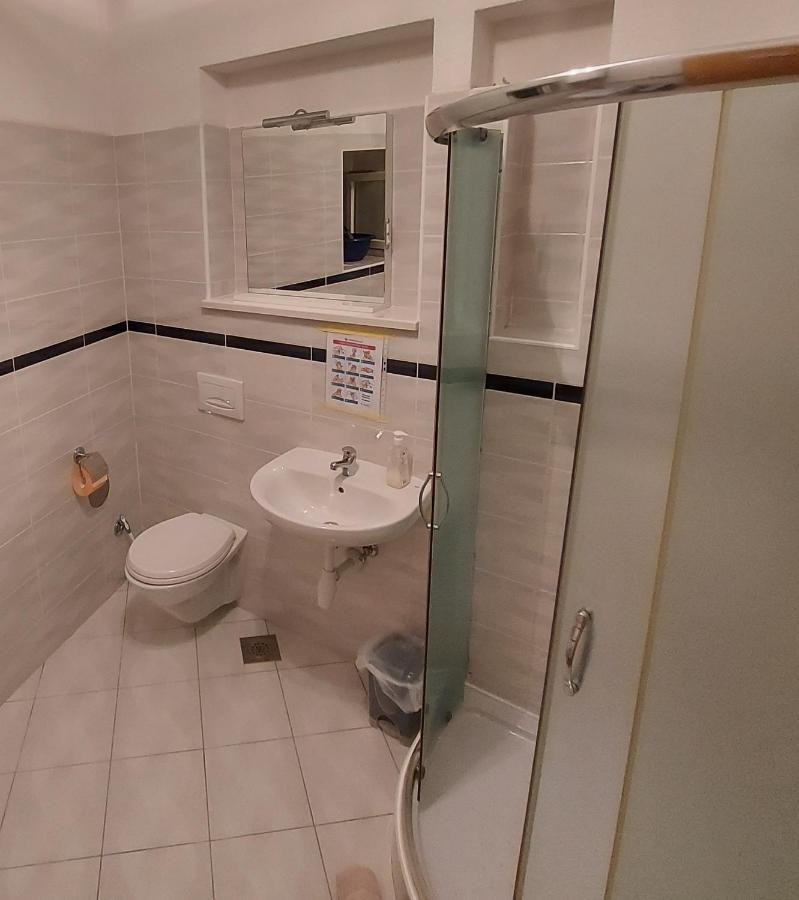 Guesthouse Boris Labin  Exterior foto