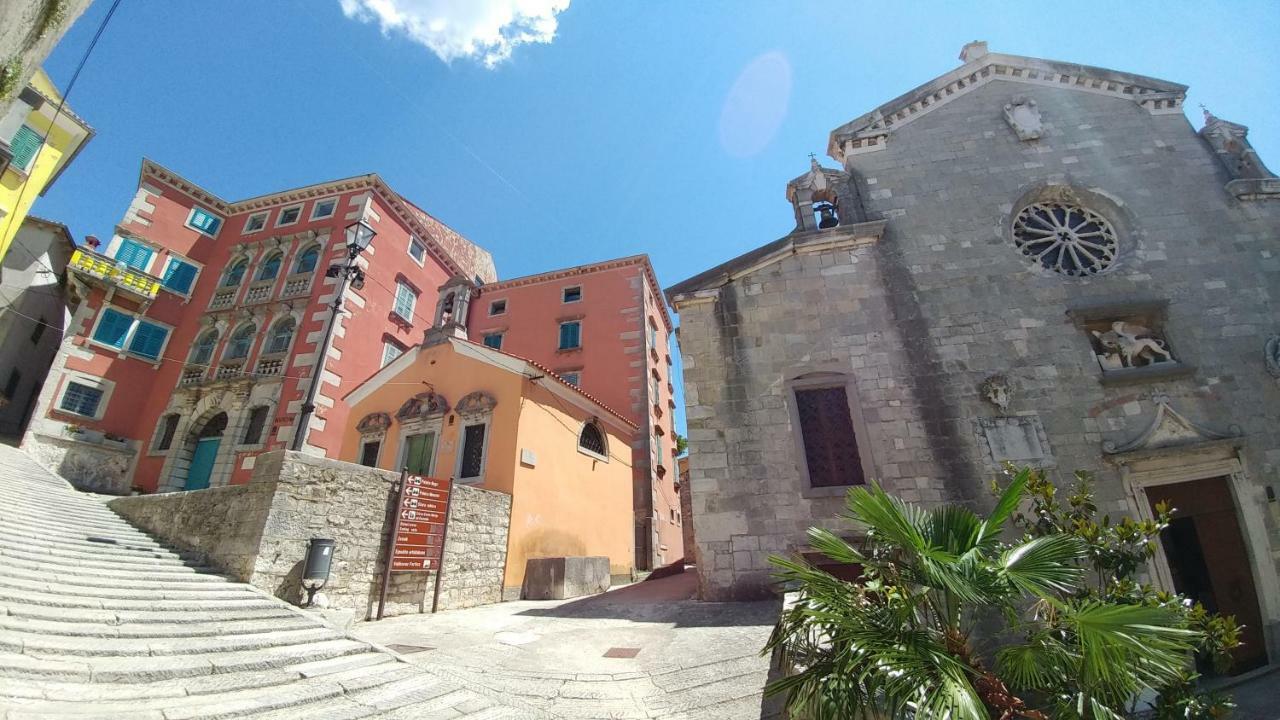 Guesthouse Boris Labin  Exterior foto